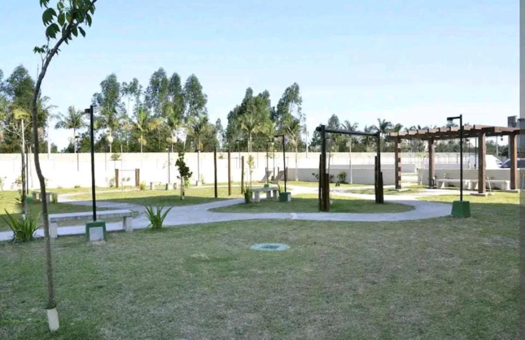 Aconchegante Com Ar Condicionado De 22 A 8h *